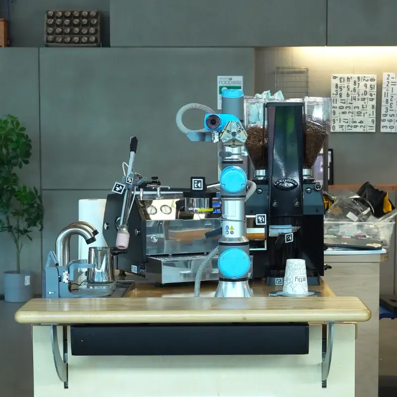 Artly Coffee's Popup Barista Bot