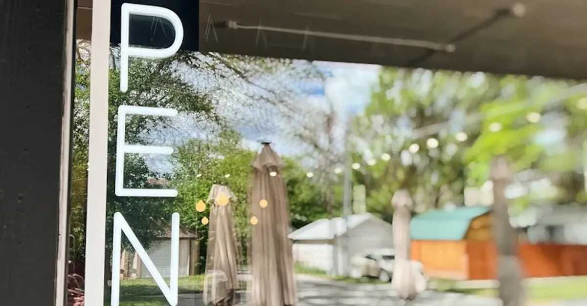 Black Dog Coffee House 10th Ave