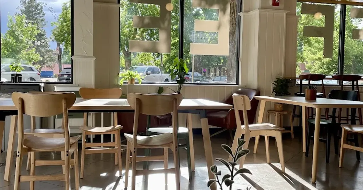 Lima Coffee Roasters - Old Town Coffee Shop