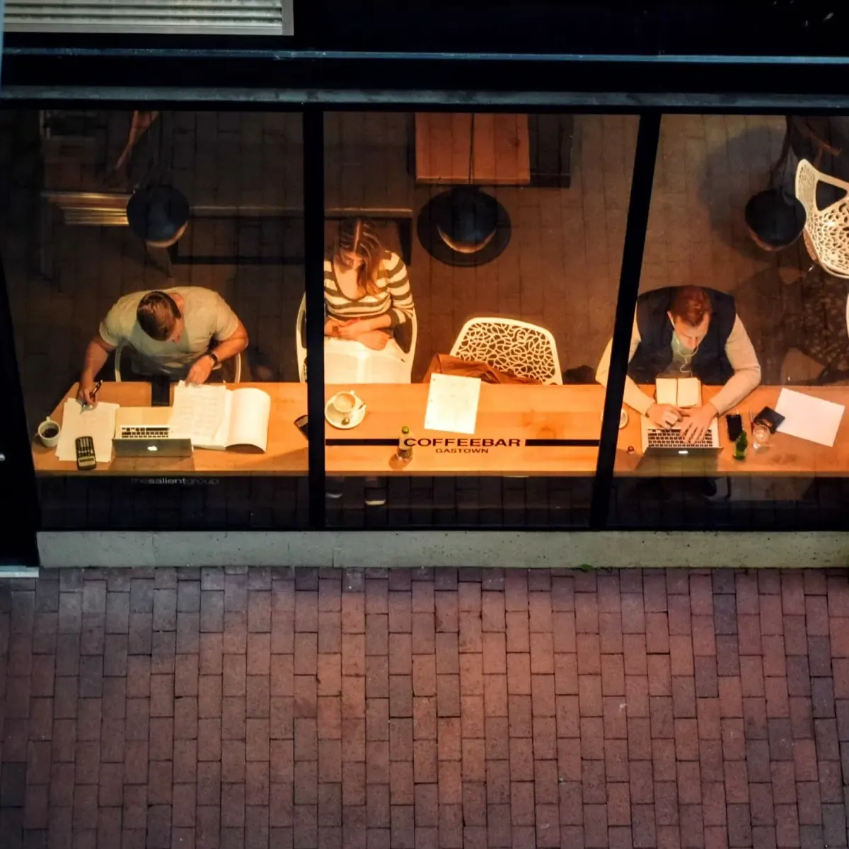 People working in a coffeeshop