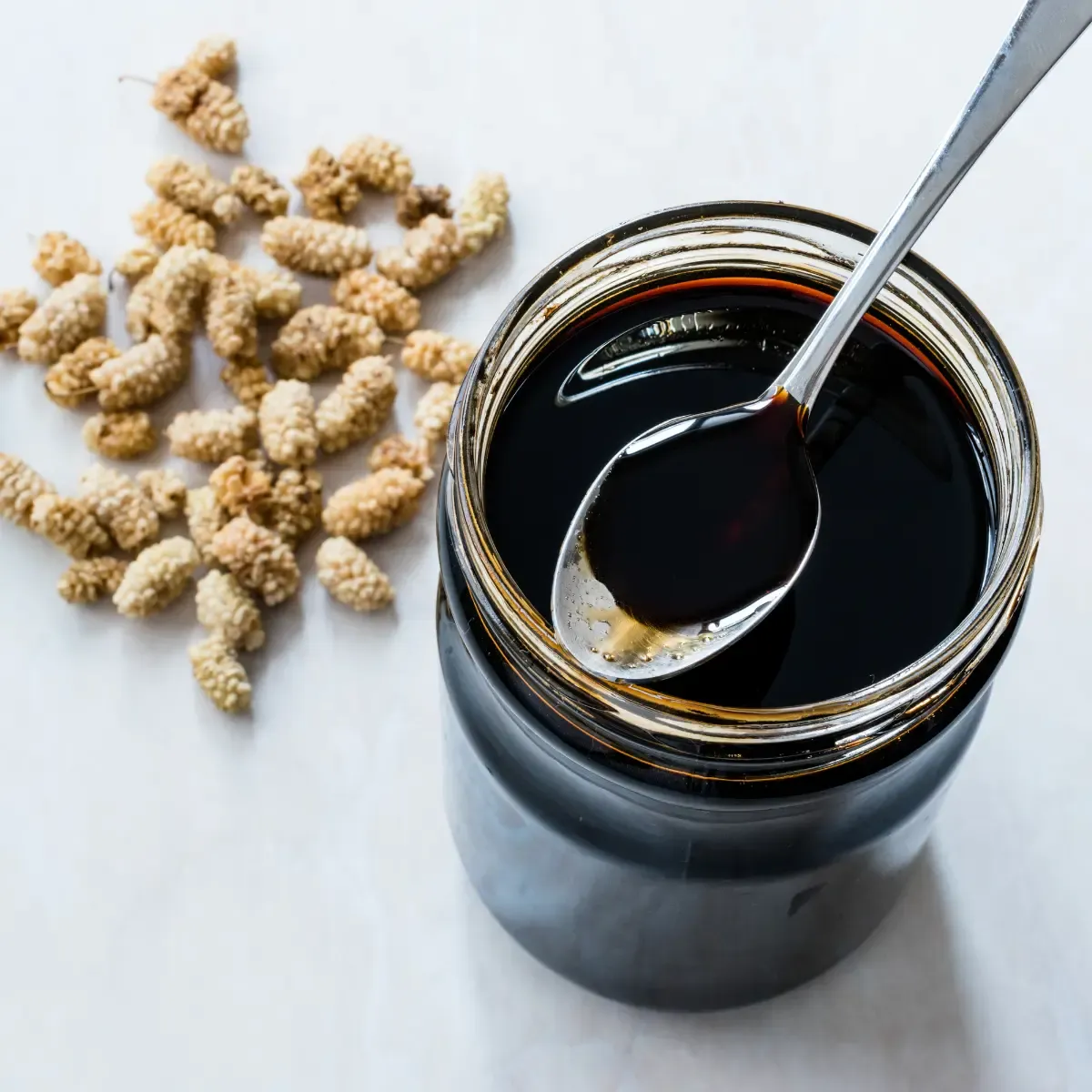 Molasse jar with spon