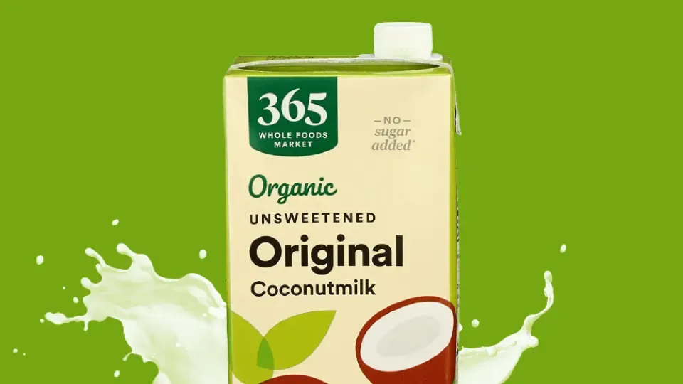 A picture of coconut milk carton