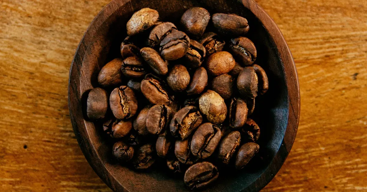 Picture of coffee beans in a bowl