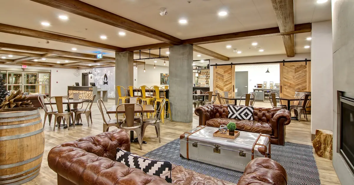 The Happy Camper Café & Bar