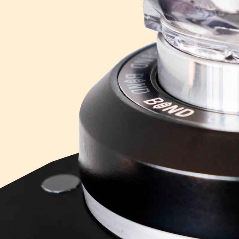 Self adjusting mechanism on the Rancilio Bond