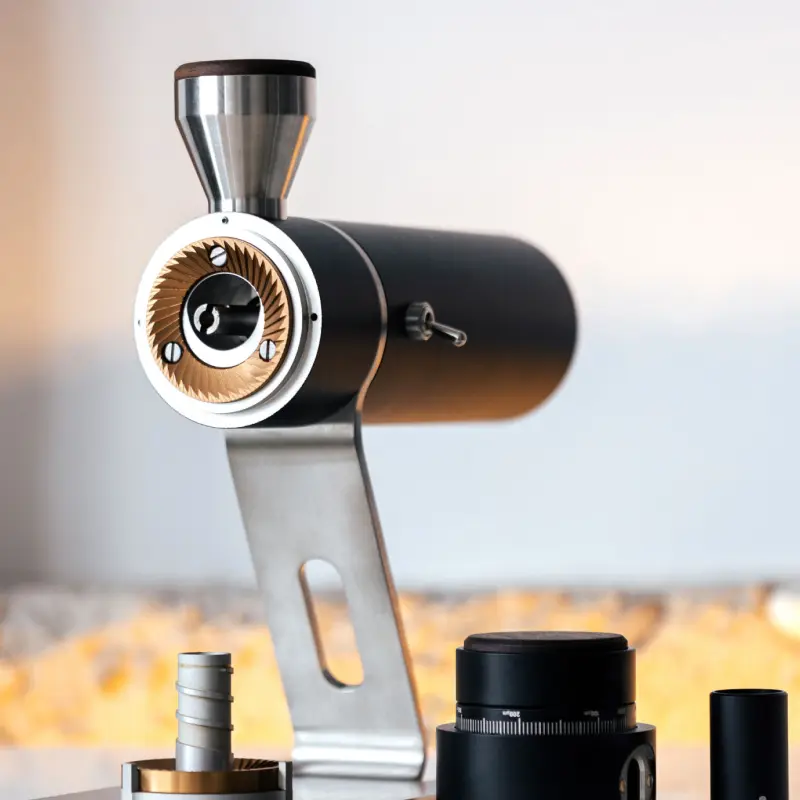 Zerno Z1 hero product photo